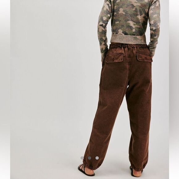 NWT Free People River Stone pants cargo baggy loose fit cotton brown Sz M - Picture 2 of 11